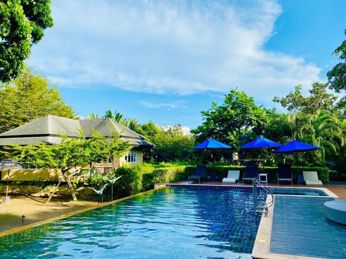 Perennial Resort Nai Yang Beach Екстериор снимка