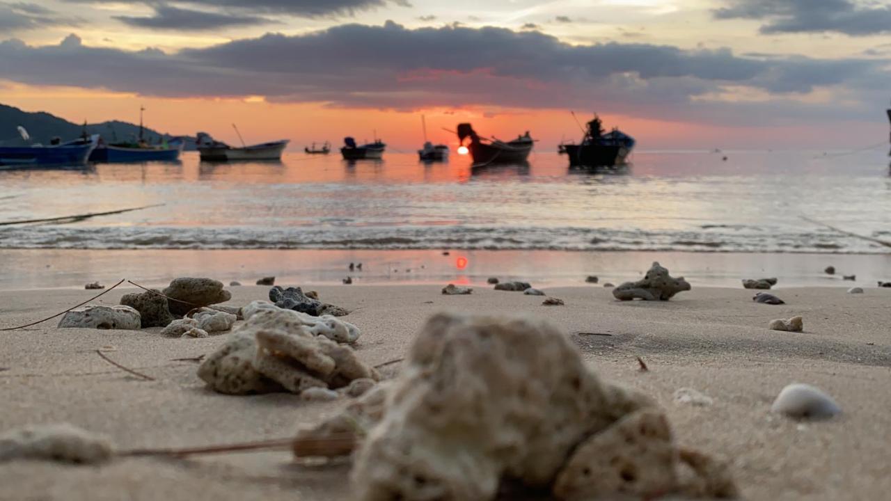 Perennial Resort Nai Yang Beach Екстериор снимка