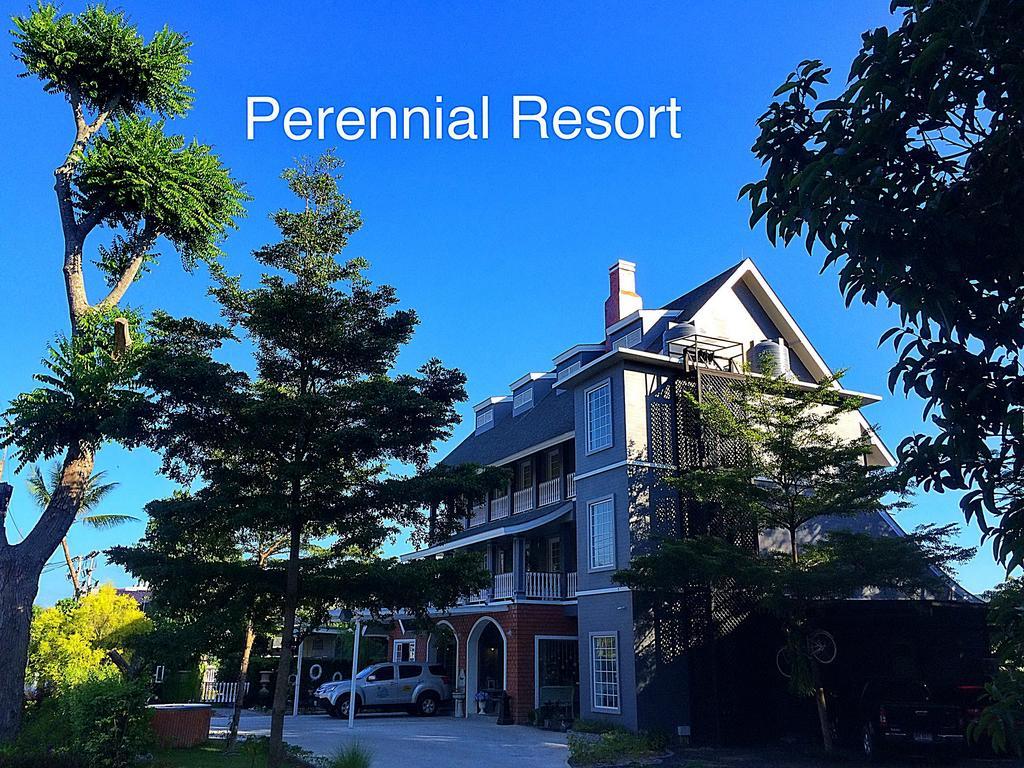 Perennial Resort Nai Yang Beach Екстериор снимка