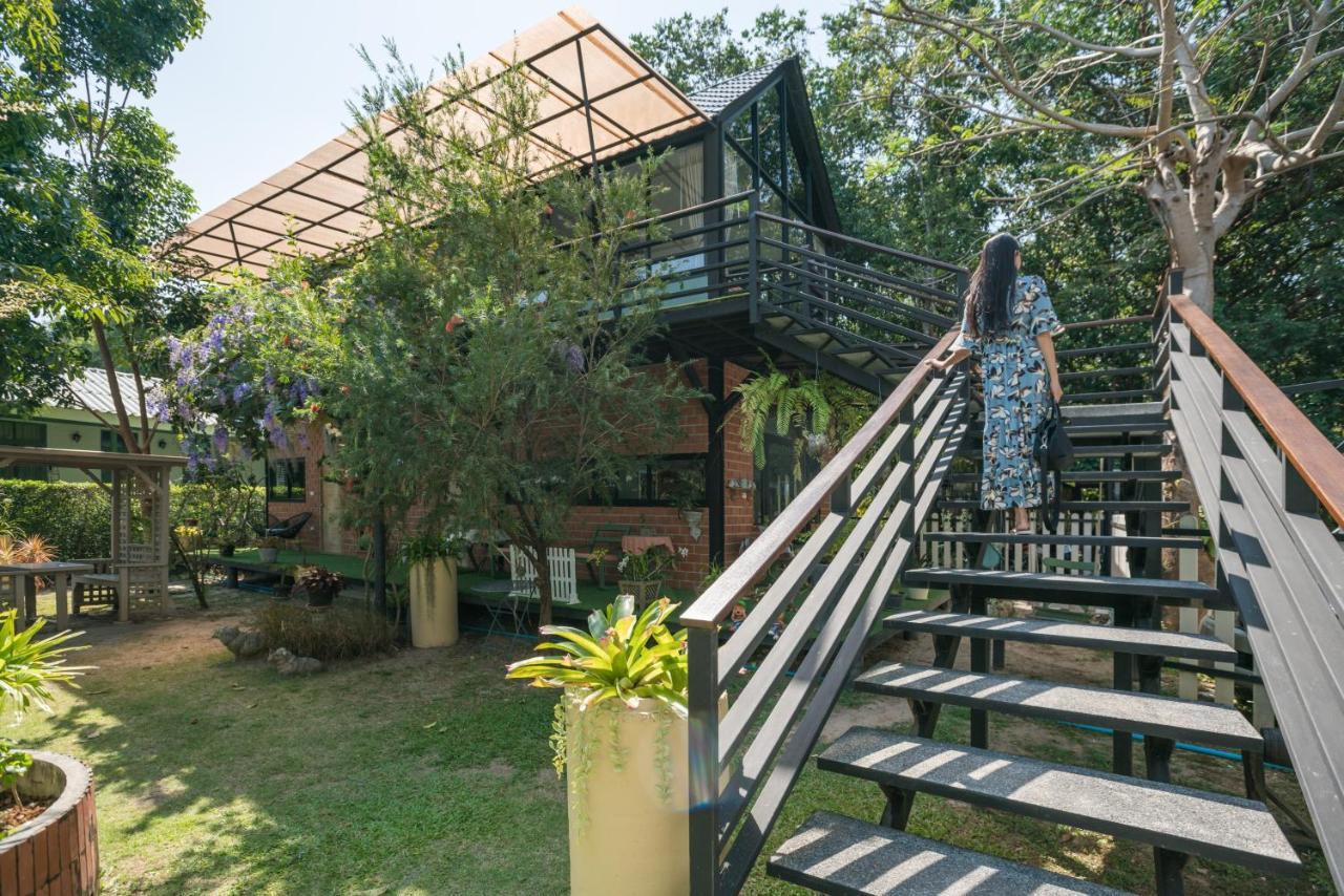 Perennial Resort Nai Yang Beach Екстериор снимка